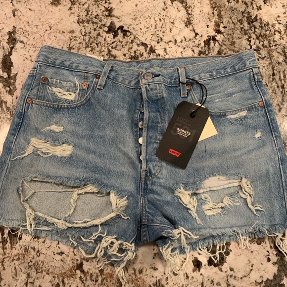 LEVI’S 501 high rise shorts - Picture 5 of 5
